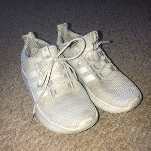 Adidas cloudfoam shoes